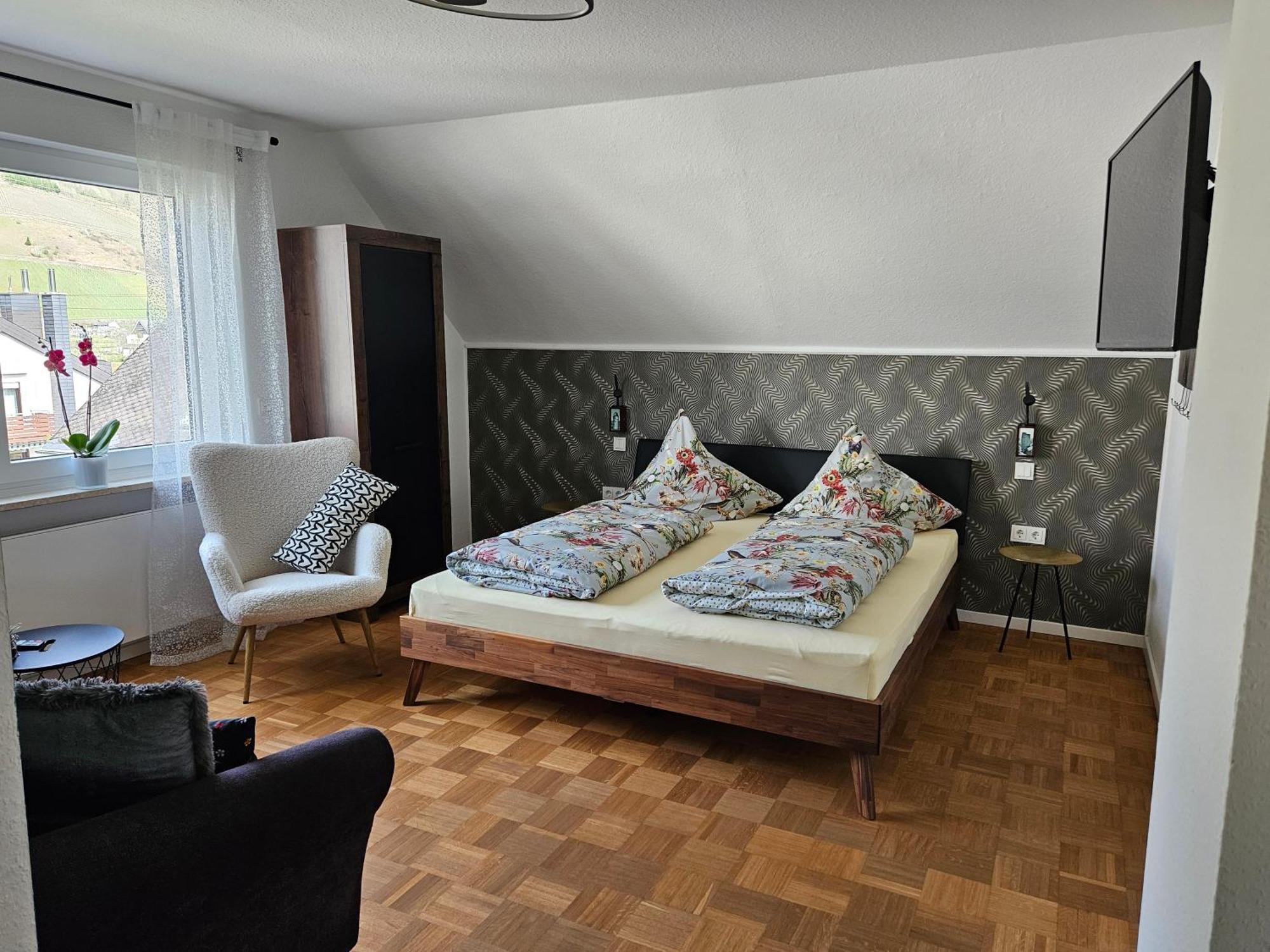 Schorn³ Appartements Целль-ан-дер-Мозель Экстерьер фото